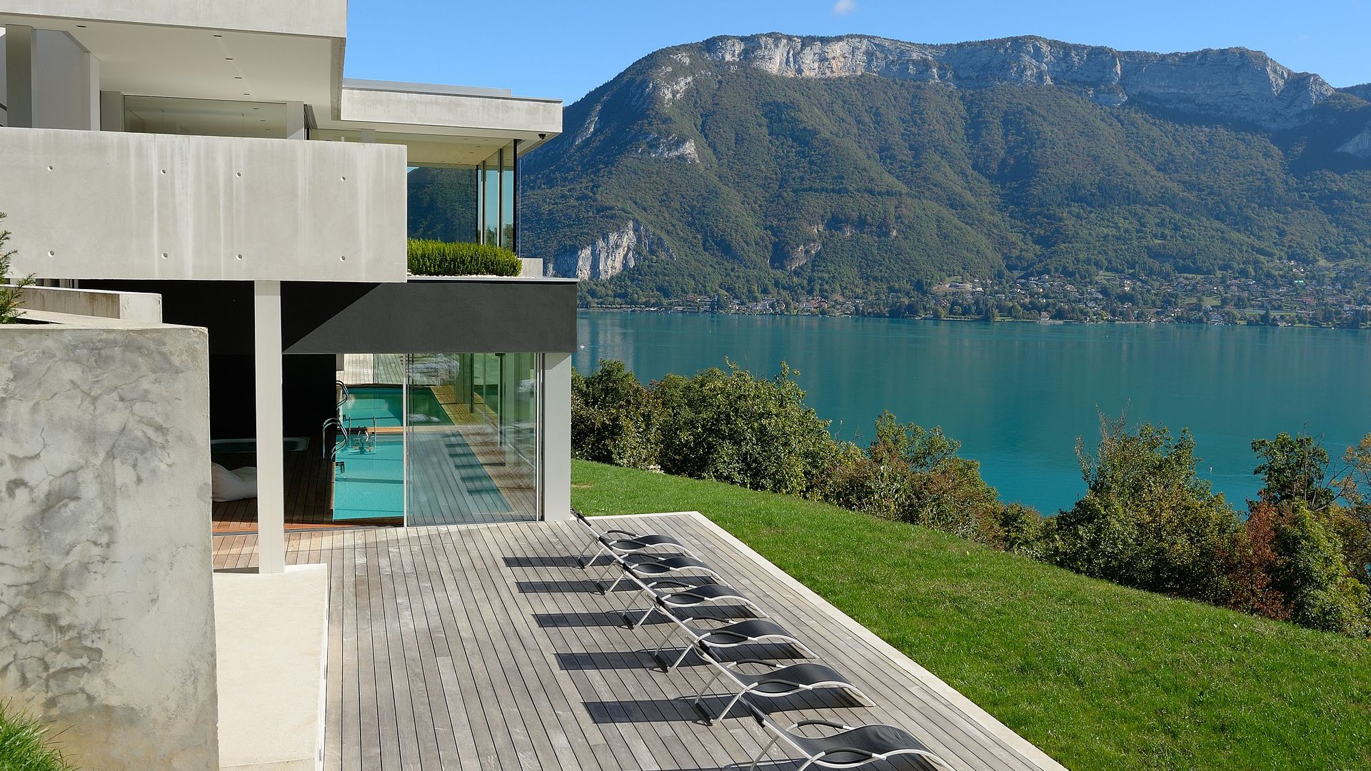 Quelle agence immobilière choisir pour un bien à Annecy